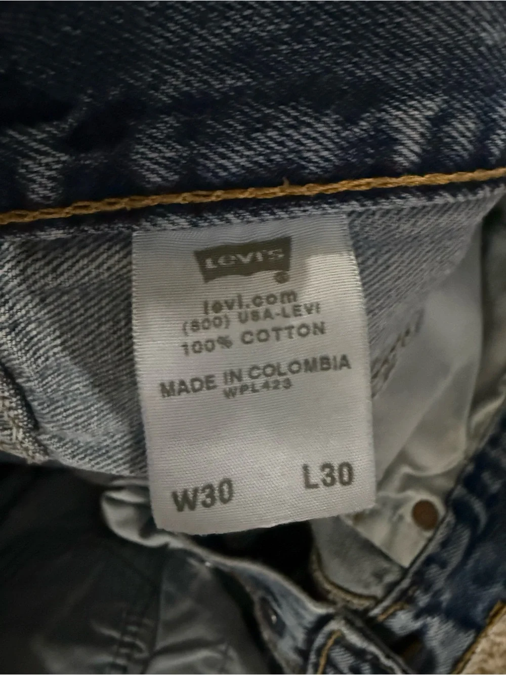Vtg Levi's 501 Original Fit Jeans 30x30 Indigo Blue Button Fly 2005 USA Era